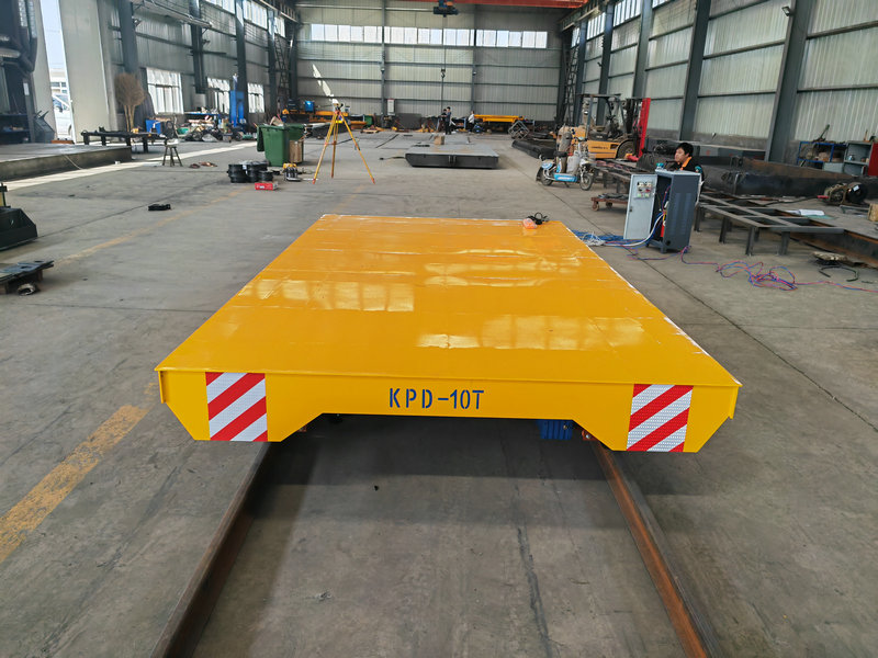 Tööstusliku transpordi lahendus Madala pinge raudtee ülekandevõru