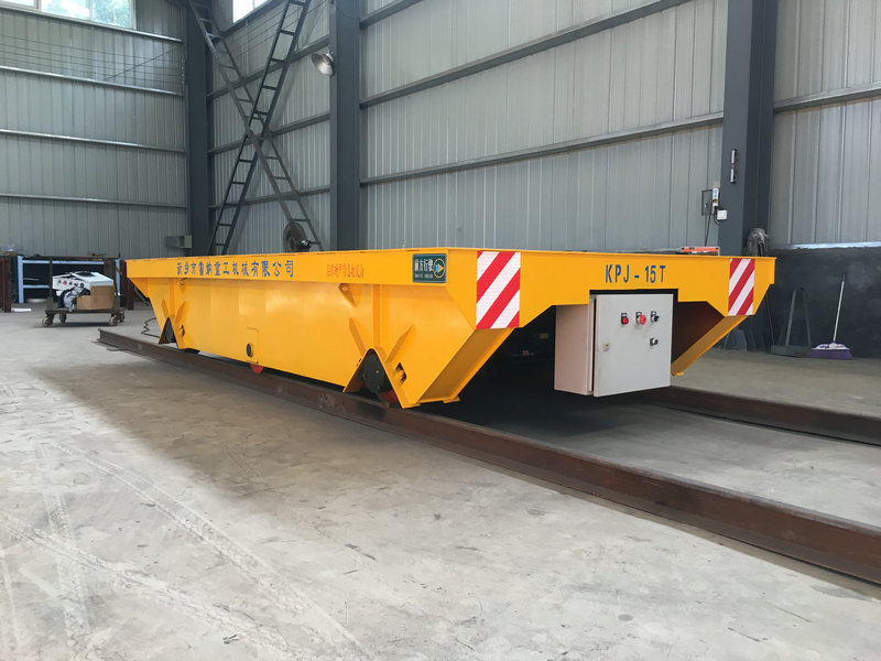 Kuidas arvutada pöörlemisraadiust elektrilise põrandaplaadi paigaldamisel töökojas