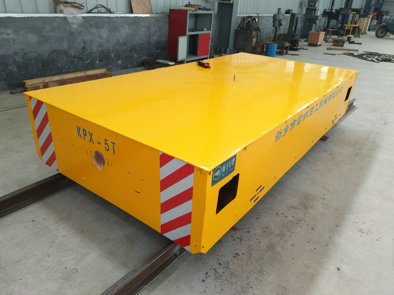 5 tonni traktorite transpordivahendid