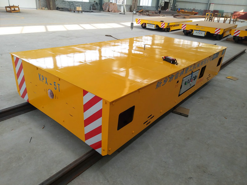 5 tonni traktorite transpordivahendid