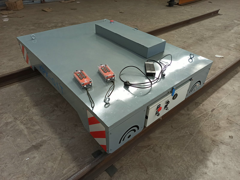 Väikesed materjalide käitlemise seadmed